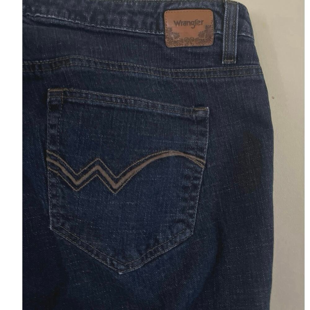 Wrangler Bootcut Dark Rinsed Distressed Denim Jeans Women’s 18 Long